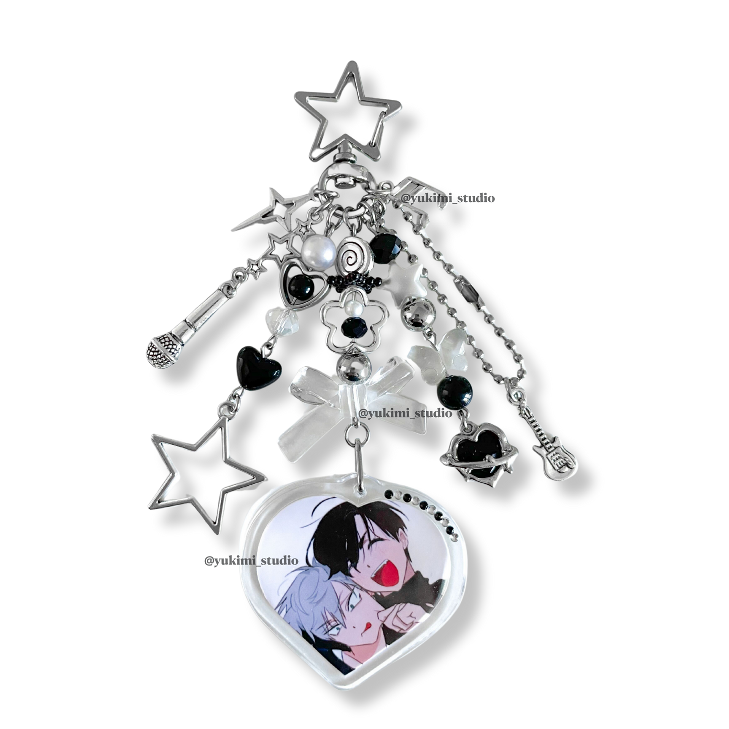 Alien stage keychains
