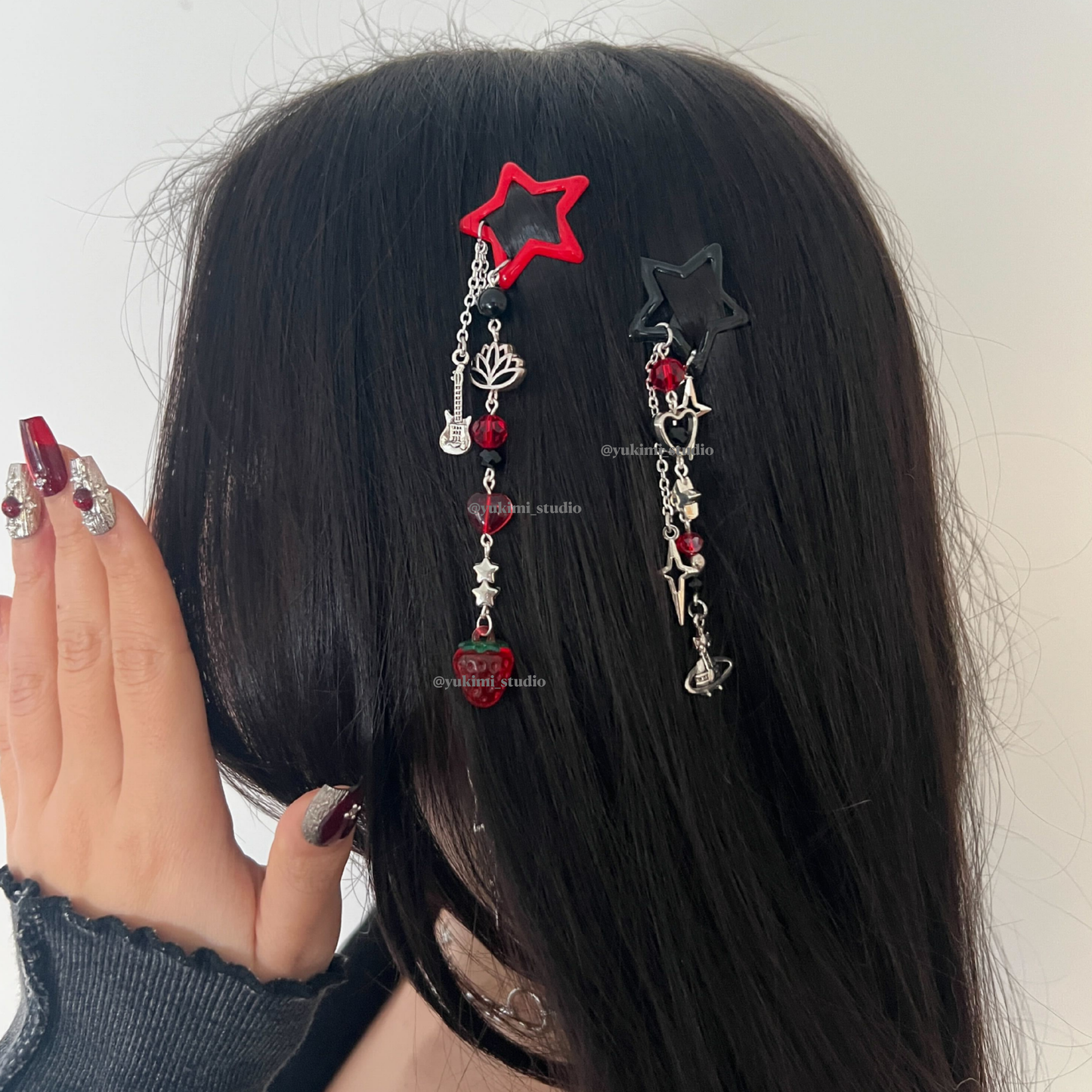 Nana & Hachi star hair clips