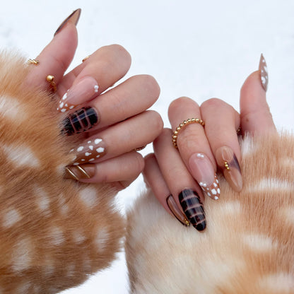 Deer press-on nails
